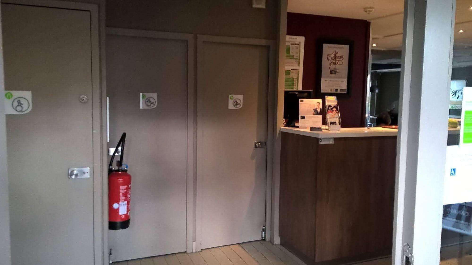 Hotel Campanile Beziers A9/A75 Exteriér fotografie